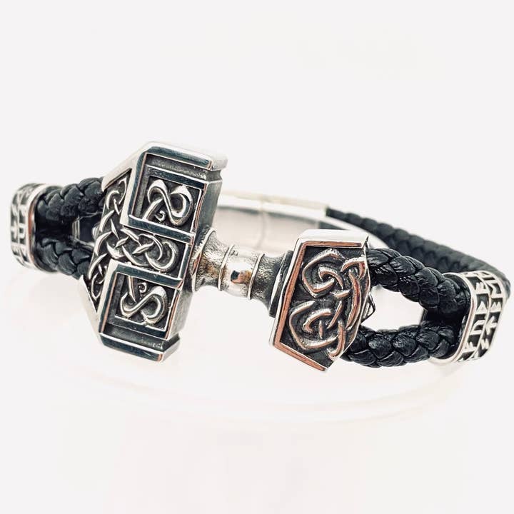 Mio Queena - Wholesale Woven/Braided Bracelet - Stainless Steel Thor's Hammer Pendant Woven Leather Bracelet