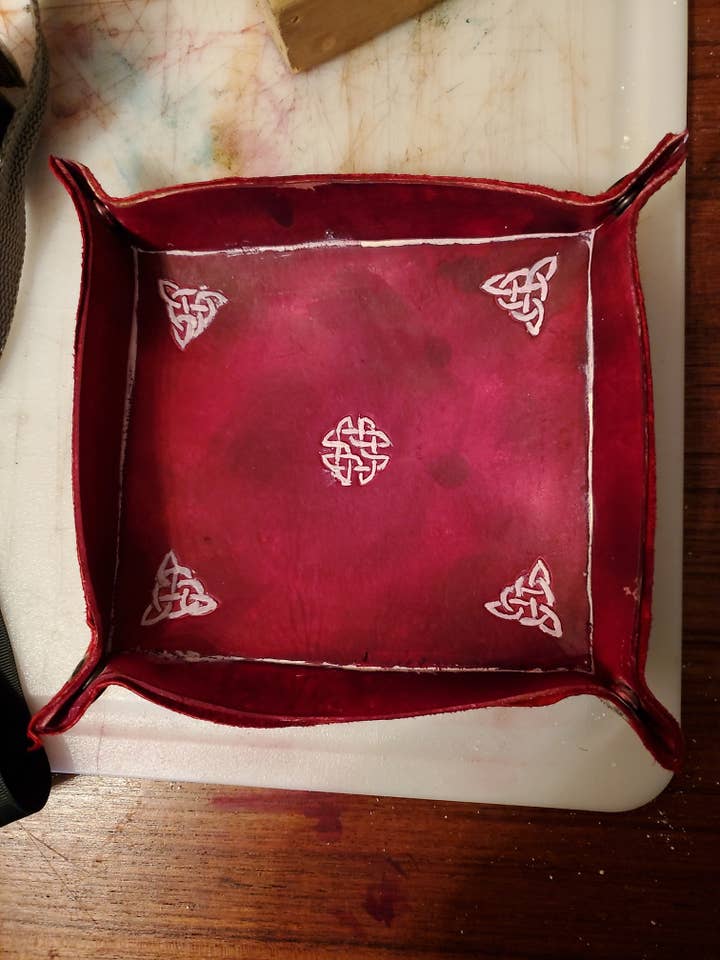 Vegi-tan dobbelsteenbakje voor wholesale door Clew Bay Leather & 3D Printing