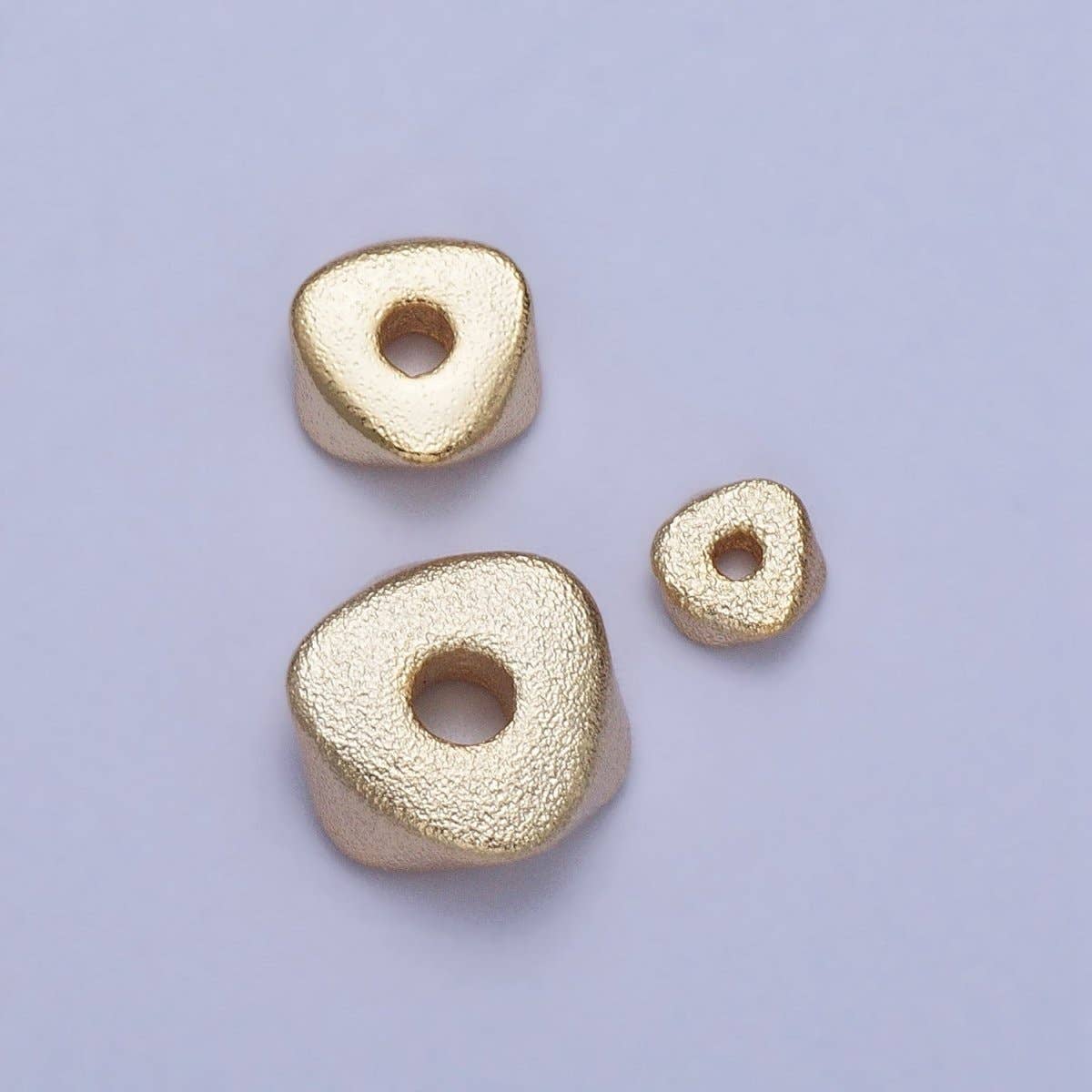 Aim Eternal – wholesale Beads – 20 Pieces Matte Gold 8mm, 6mm, 4mm Triangle Geometric Beads | B-273 B-308 B-3094