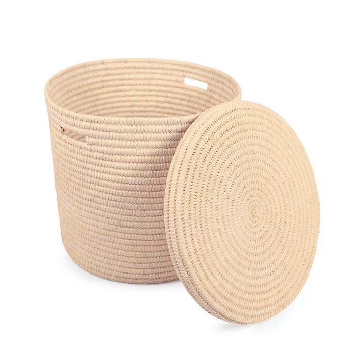 The Basket Room – wholesale Laundry basket – PALE: Natural Lidded Laundry Basket | Log Basket | Toy Storage with Handles | Blanket Basket | Laundry Hamper4