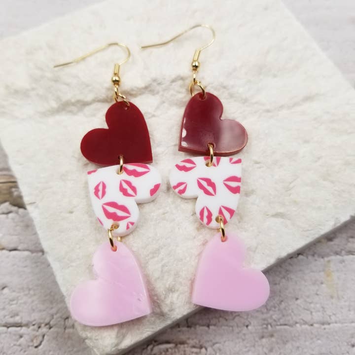 Kiss Heart Valentine's Day Earrings for wholesale by Treasure Wholesale