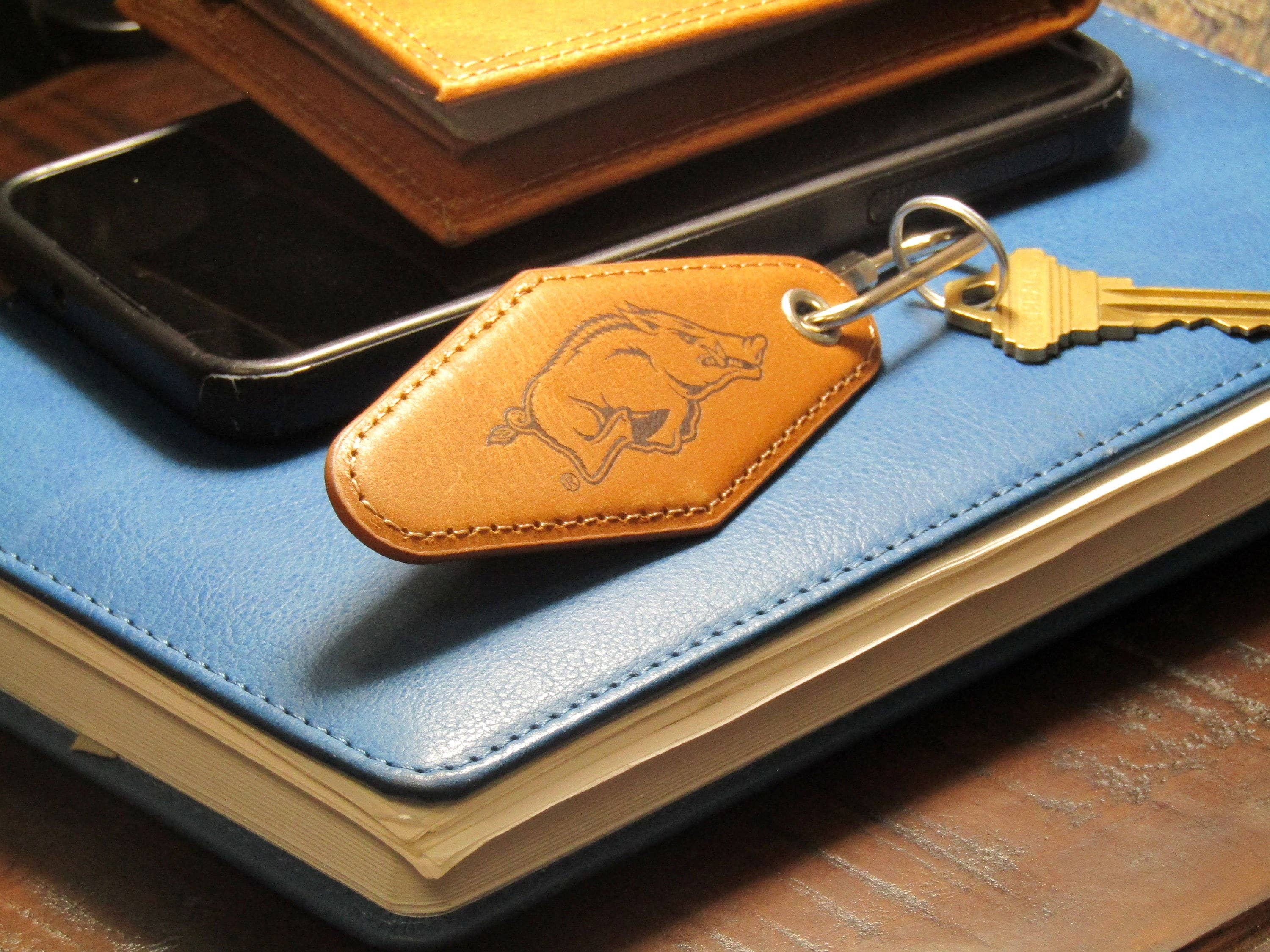 Zep-Pro - Wholesale Keychain - Unisex - Arkansas Razorbacks Collegiate Vintage Full Grain Leather Key Fob. Brown Burnished and Tan Embossed Key Ring.1