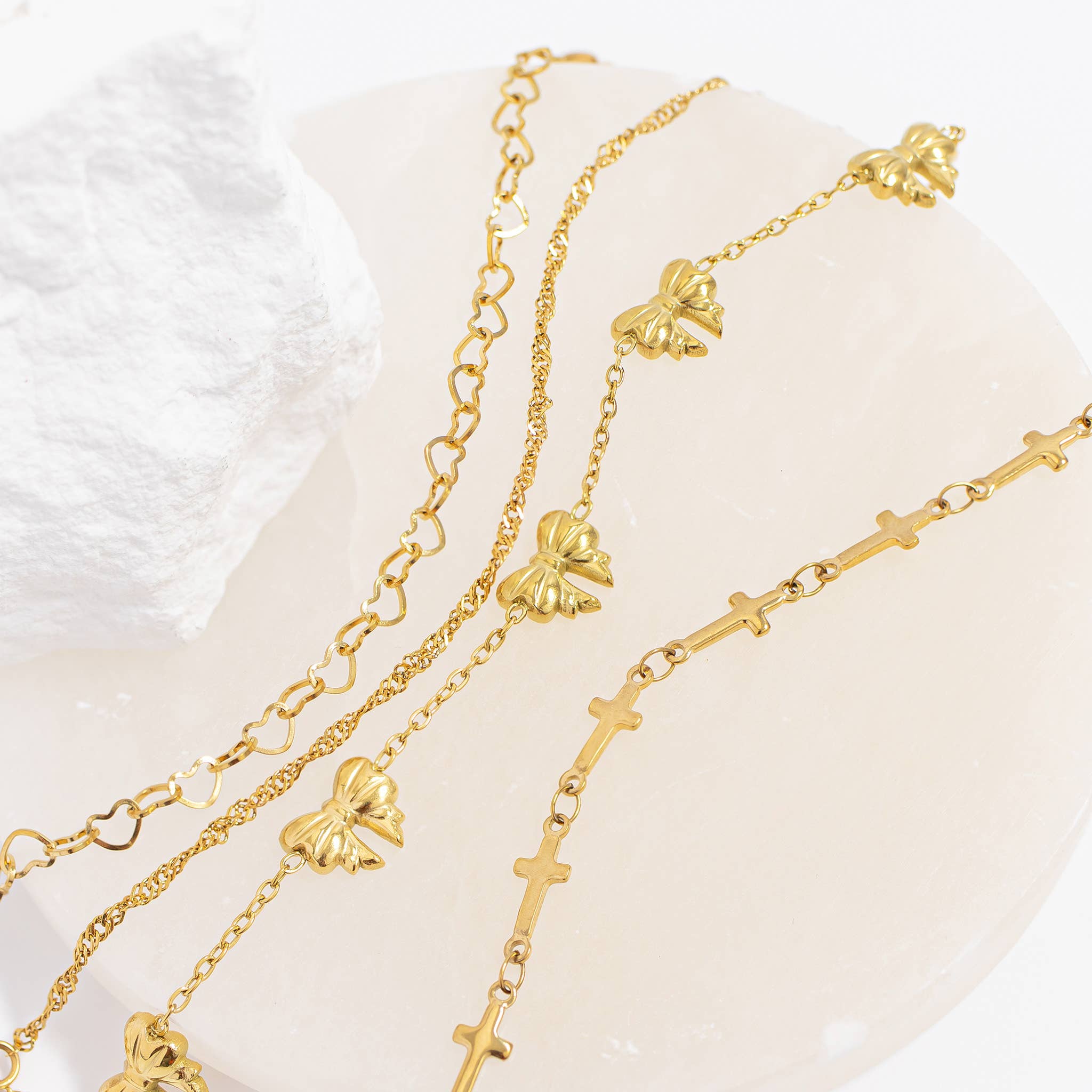 WJW - Wholesale Craft Supplies - 18K Gold PVD Stainless Steel Cross Chain - By The Foot / SPL10233