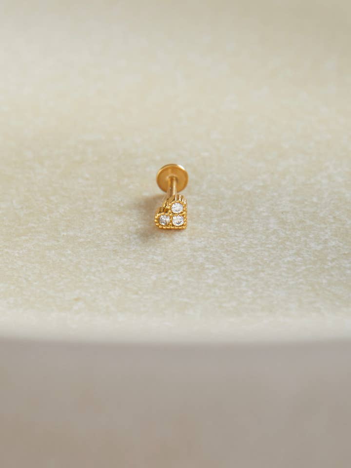 Piercing a forma di cuore Maria in acciaio inox placcato oro o argento con zirconi per la vendita all'ingrosso da parte di jizelle-paris