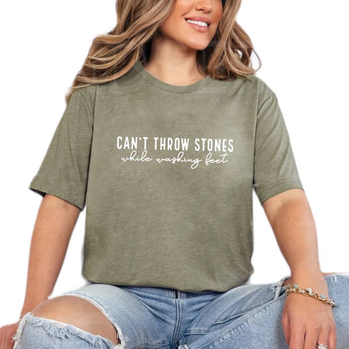 Can't Throw Stones T-shirt voor wholesale door The Vintage Sparrow