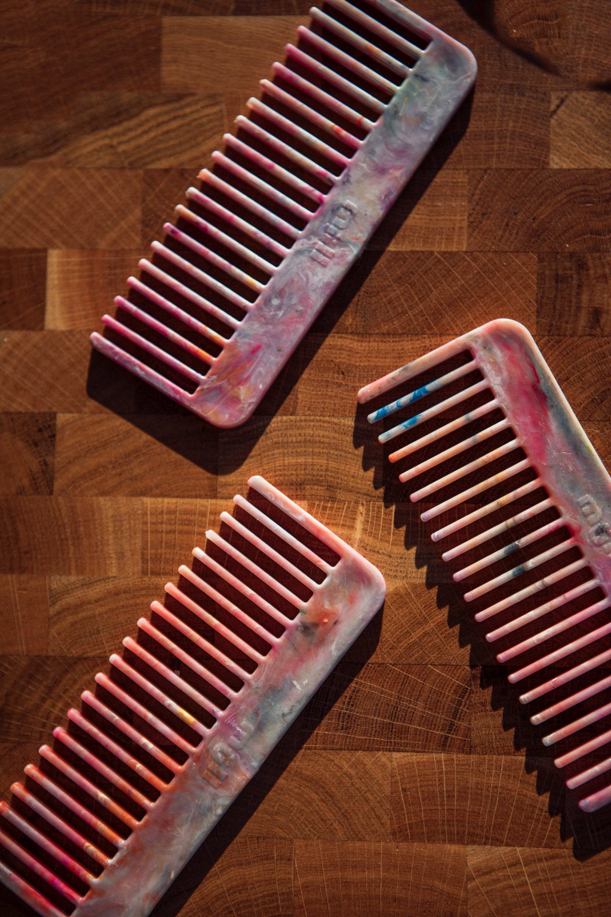 Müll Club – wholesale Hair brush/comb – Recycled Plastic Comb - Van'ish1