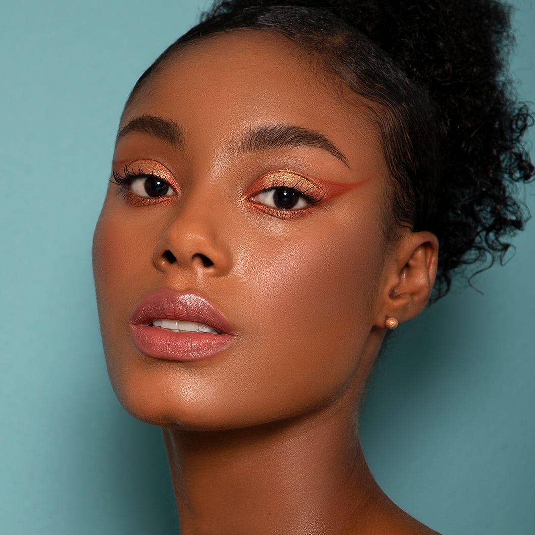 Beauty Goddess - Wholesale Makeup Brush Set - Sigma Beauty Deluxe Blending Brush Set3