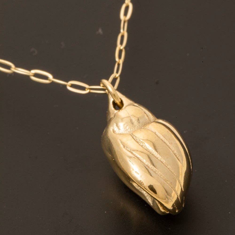 G Stainless Steel Cone Sea Shell Pendant Necklace for wholesale on Faire1