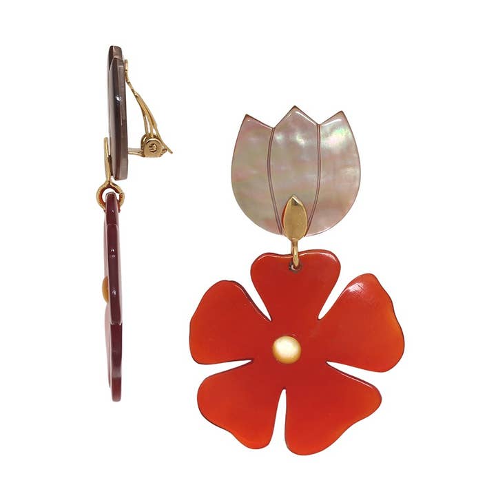 SON JARDIN clip-on earrings top mother-of-pearl and red flower for wholesale by Nature Bijoux