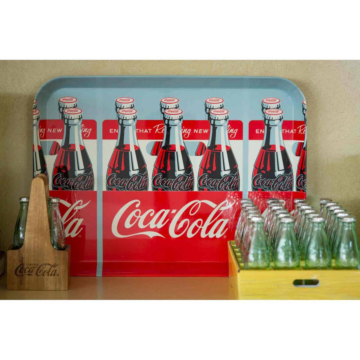 TableCraft Products Company - Wholesale Serving Tray - Coca-Cola ''6 Pack'' Graphic Serving Tray2