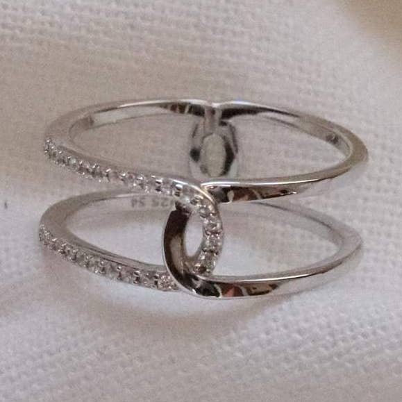 Kaia pour la vente par Snowflakes