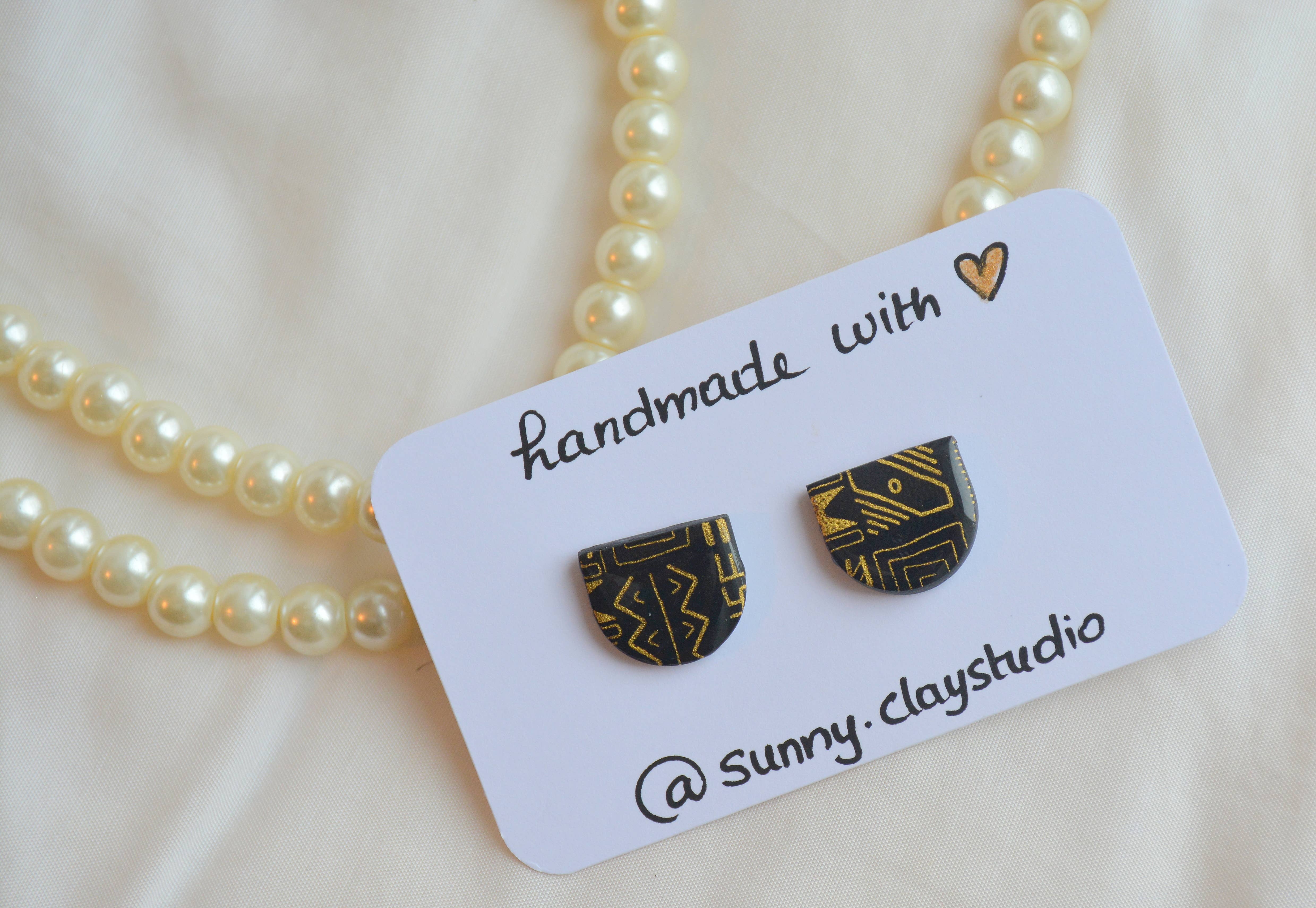 Sunnyclayart - Wholesale Stud/Post Earrings - Black and gold stud1