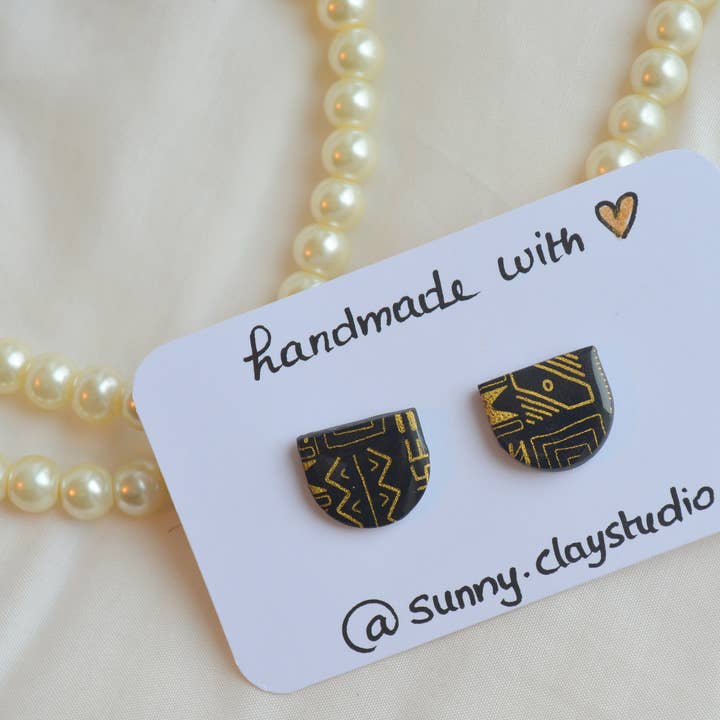 Sunnyclayart - Wholesale Stud/Post Earrings - Black and gold stud1