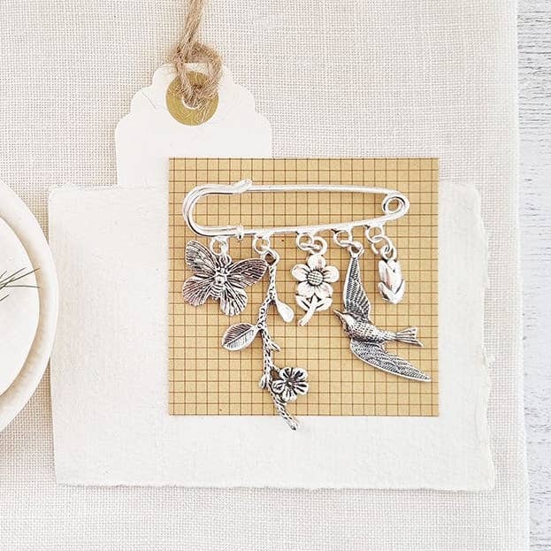 Wildflower Garden Brooch for wholesale by Zamsoe