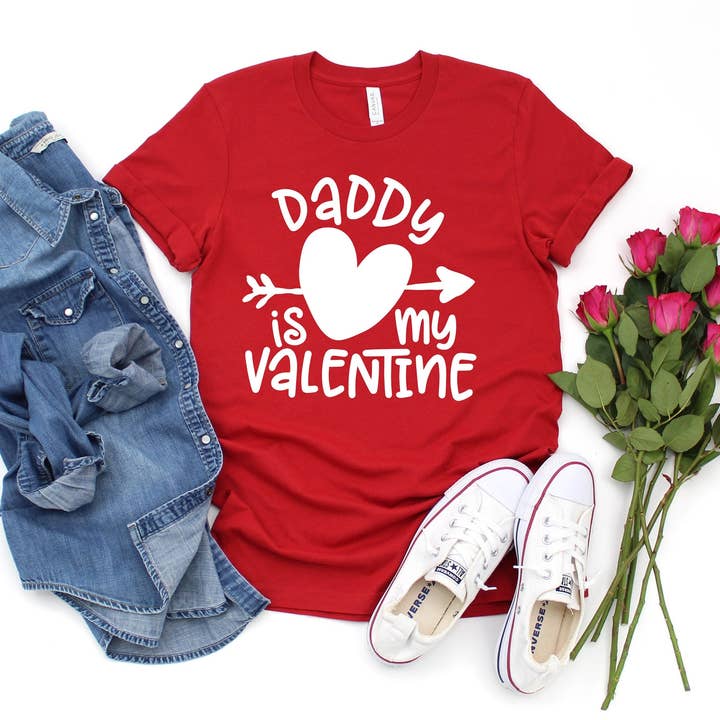Chemise de Saint-Valentin pour filles, T-shirt de Saint-Valentin pour filles, chemise de Saint-Valentin, t-shirt de Saint-Valentin, chemise fille papa, mon cœur appartient à papa pour la vente par PrimestoreUS