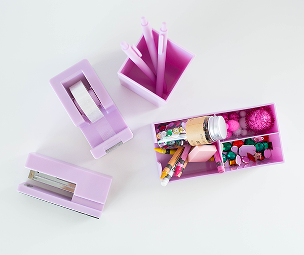 Talking Out of Turn - Wholesale Desk Set - Desk Set9