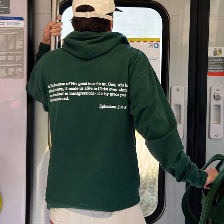 FELPA UNISEX IN COTONE "SCRIPTURE" | VERDE FORESTA per la vendita all'ingrosso da parte di He Would Love First