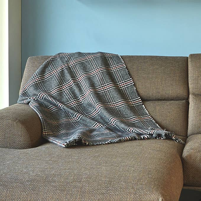 Plaid elegance - 100% Virgin Merino Wool - Prince of Wales for wholesale by Bottoli