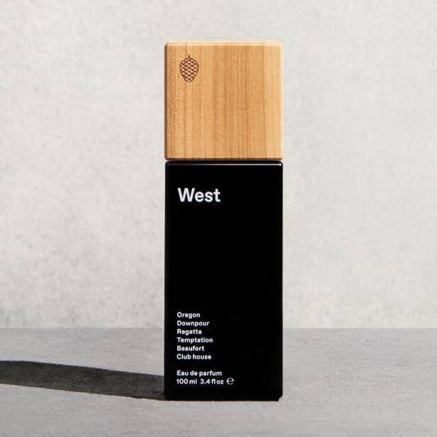 West eau de parfum di Favorit & Co per la vendita all'ingrosso da parte di Favorit & Co