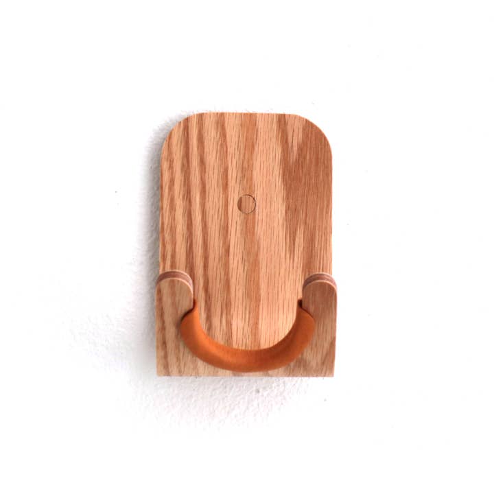 Standard guitar hook - oak with saddle leather for wholesale by OneFortyThree