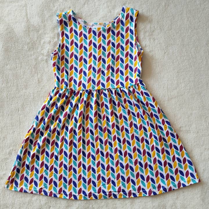 Robes sans manches feuilles bébé fille pour la vente par Aier Wholesale