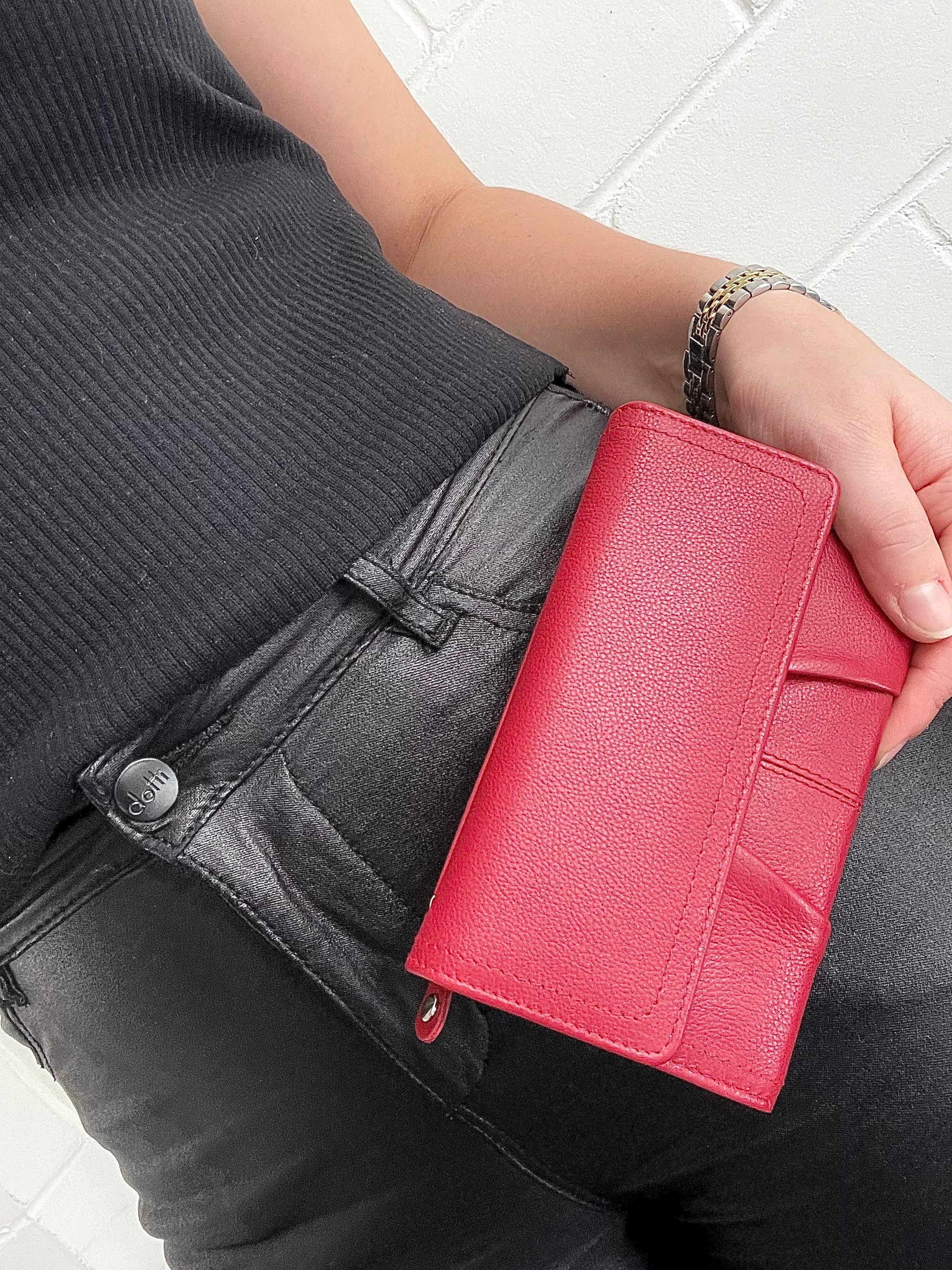 hide & chic – Engroshandel Tegnebog - Dame – RFID pung i fuldnarvet koskindslæder. Sort, brun, blå eller rød. Stil nr. 21004 Hide & Chic1