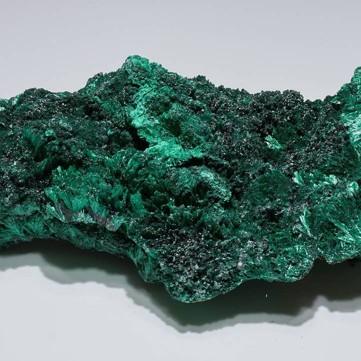 5.38 LB Espécime de Coletor de Malaquita Fibrosa por atacado de Malachite And More