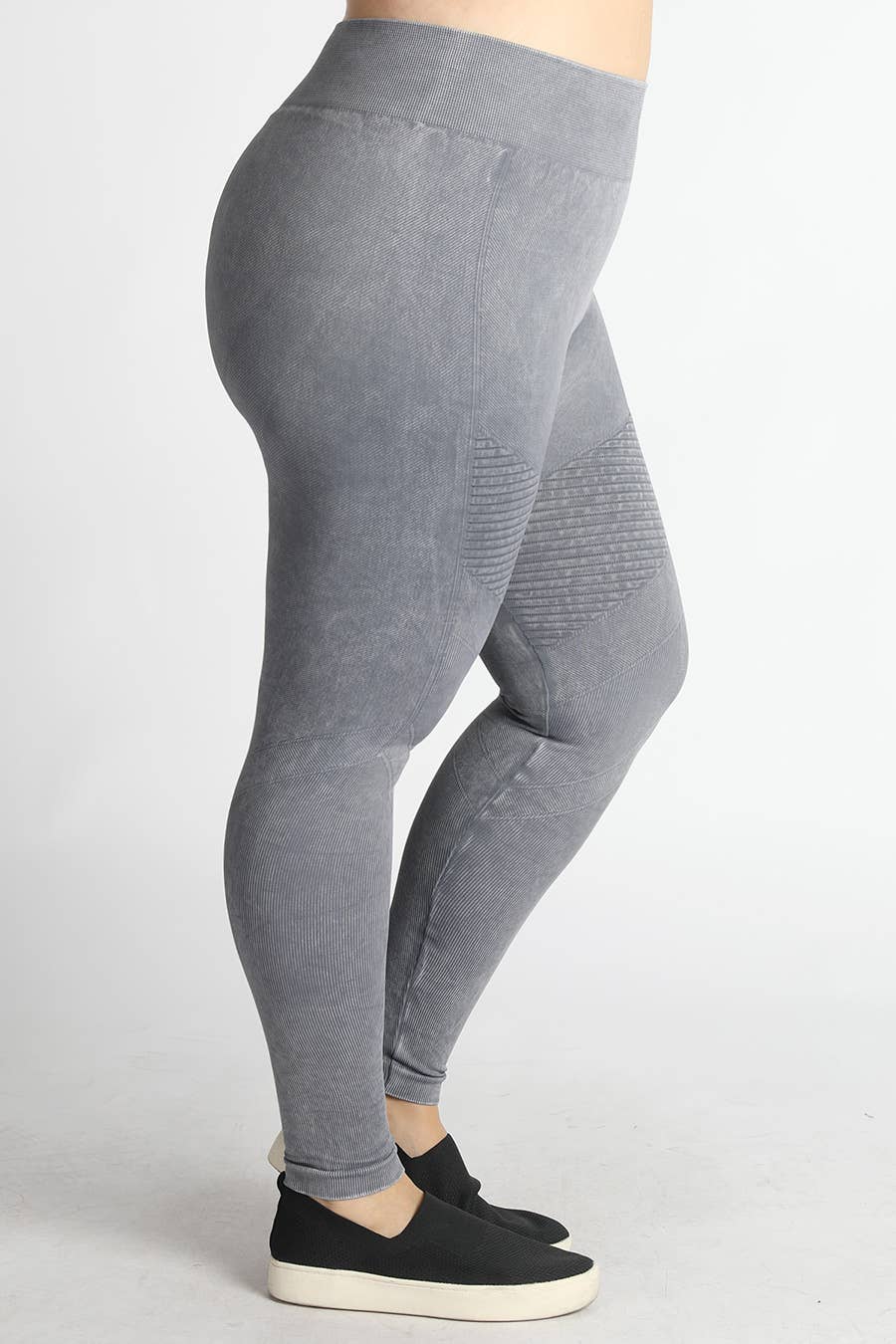 NIKIBIKI - Venta al por mayor Leggings deportivos/cómodos - Mujer - NB7409XL - Tallas Grandes Vintage Moto Jeggings9