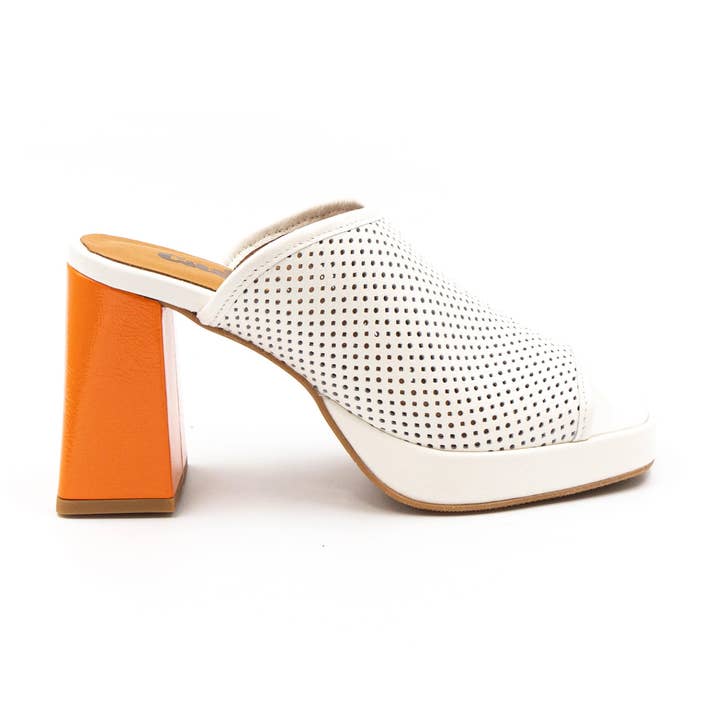 East for wholesale by Casta USA