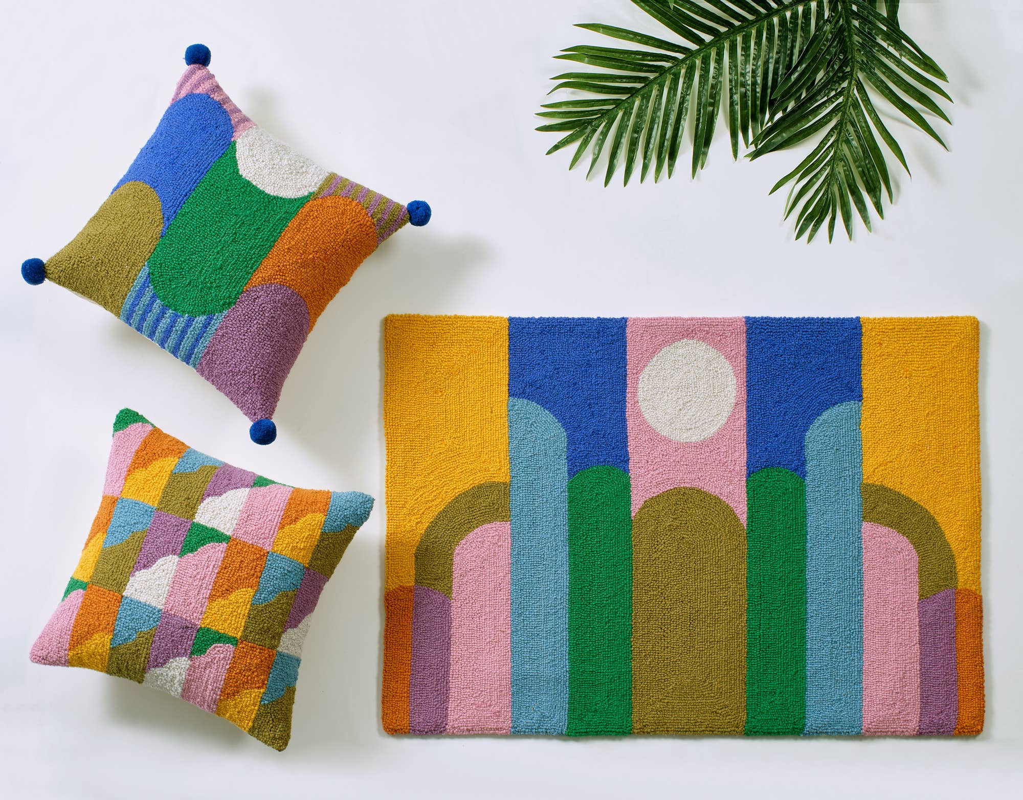 Peking Handicraft - Wholesale Throw/Decorative Pillow - Color Geo Hook Pillow - Elizabeth Olwen2