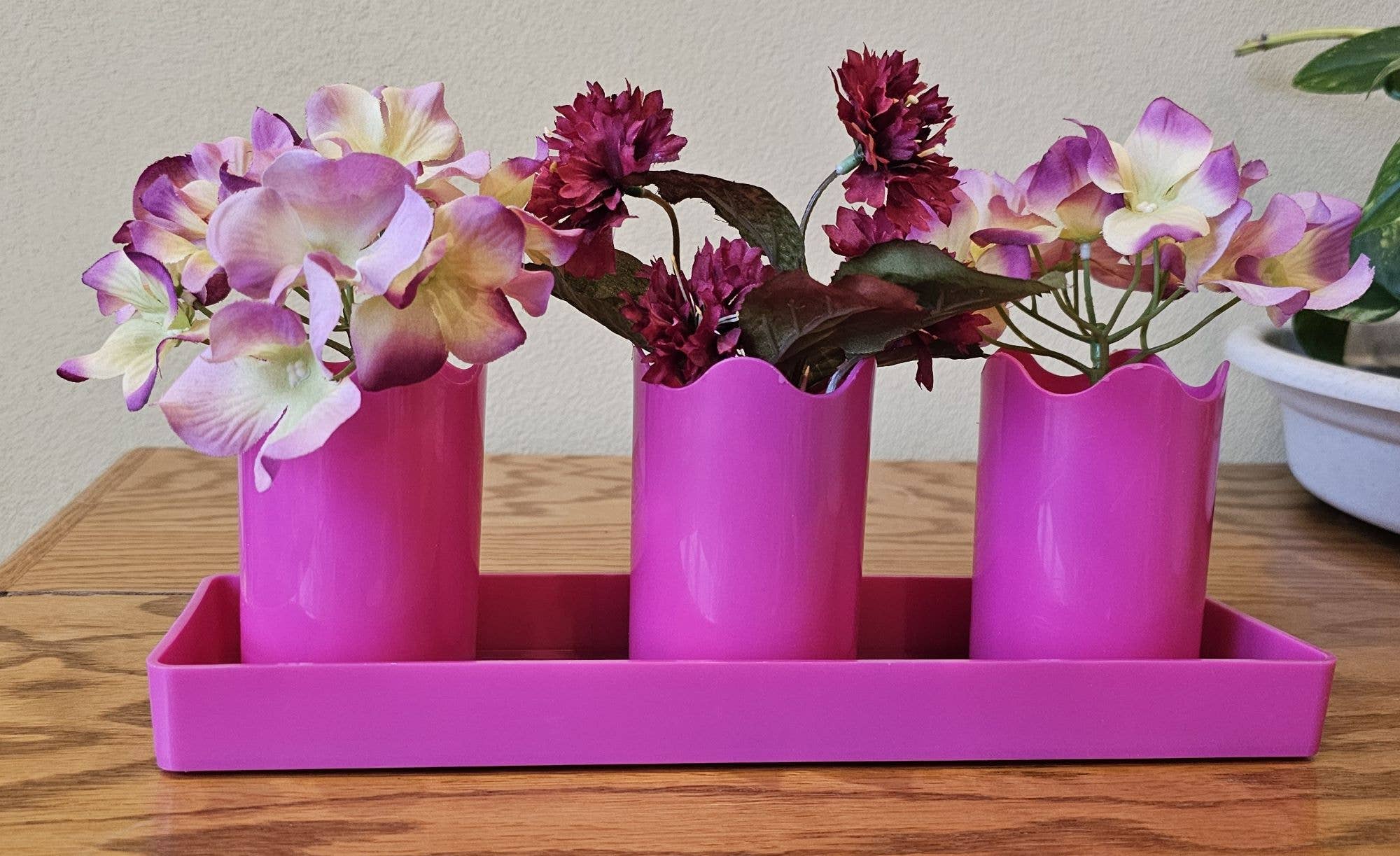 Austin Planter - Wholesale Plant Pot - Wavy 2-inch APW Flower 3-Pots with 1-Rectangle Saucer9