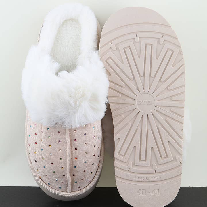 Pantofole Piattaforma Fuzzy con Gioielli per la vendita all'ingrosso da parte di 3AM BY H&D ACCESSORIES