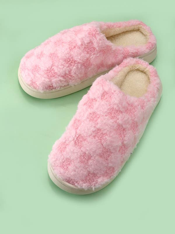 JOSSLYN by wall to wall - Wholesale Slippers - Women's - PLUSH CHECKER WARM COMFY COZY SLIPPERS | 40SP016