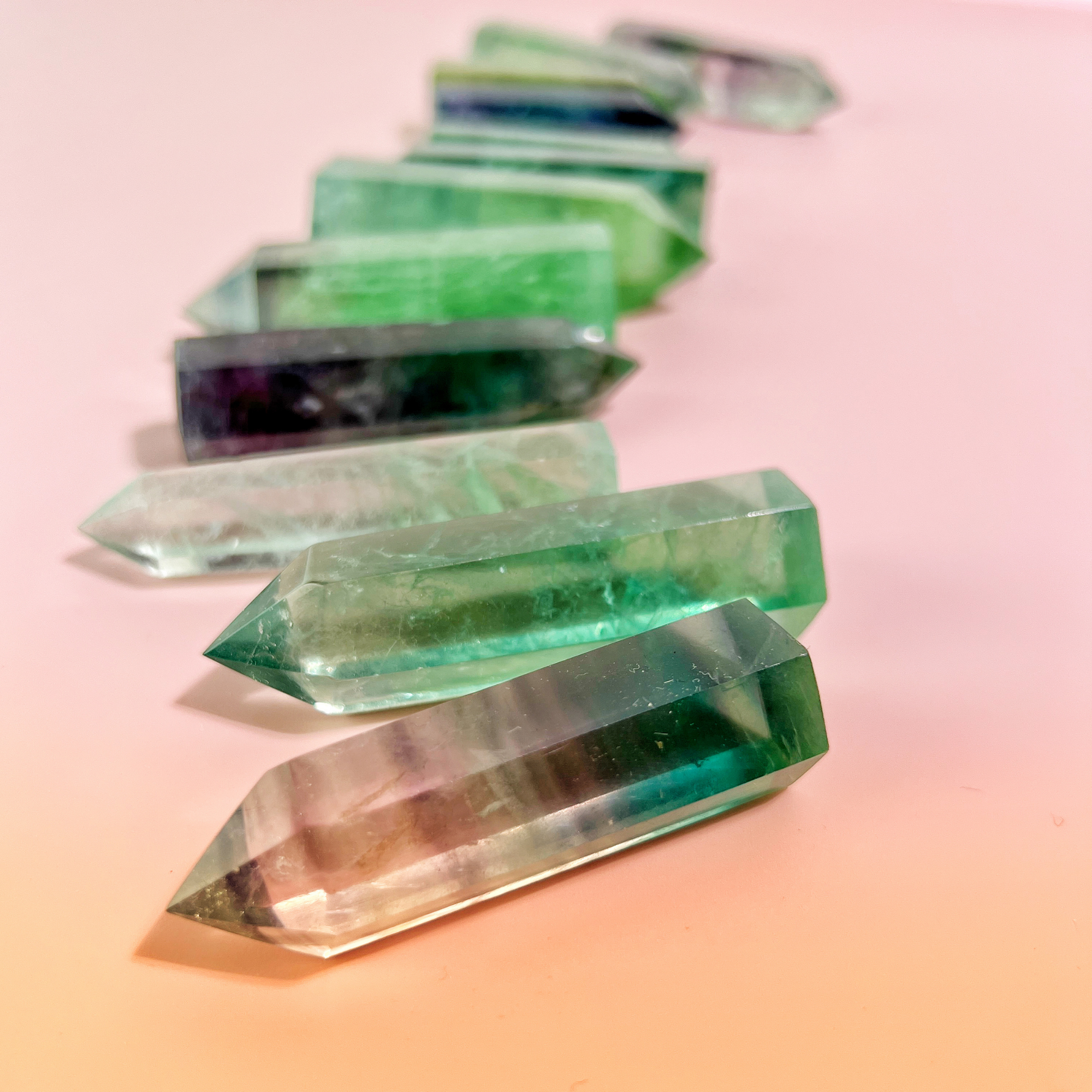 Sow the Magic – wholesale Spiritual stone/crystal – Natural Green Fluorite Quartz Crystal Point3