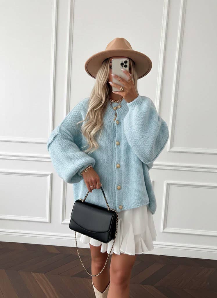 ESTEE BROWN - Wholesale Cardigan - Women's - Wool vest with gold buttons - 10264