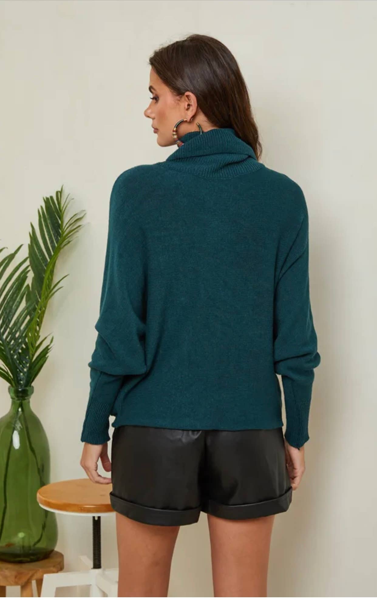 LÉA & LUC - Wholesale Knit Sweater - Women's - Turtleneck sweater REF. 614229