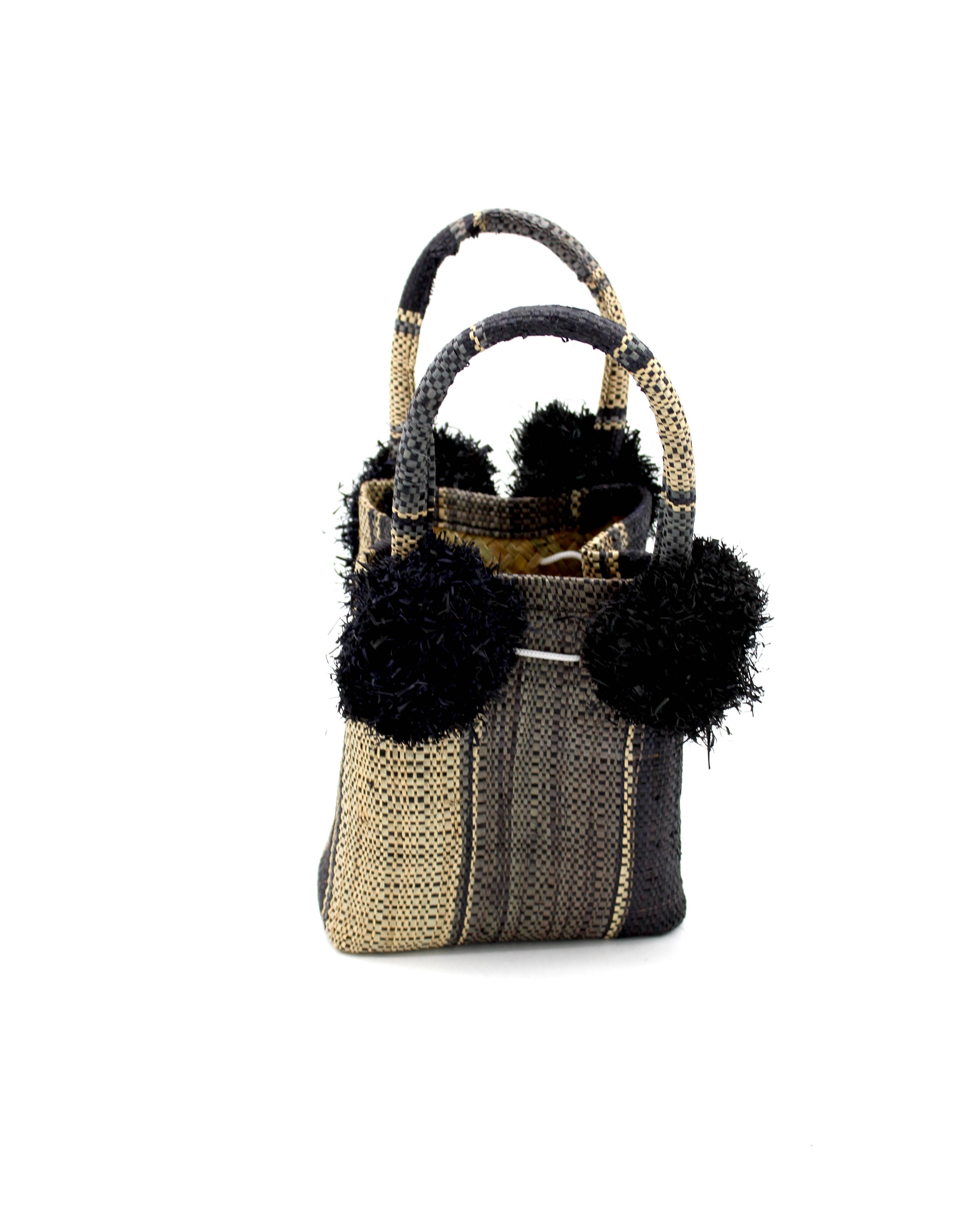 Shebobo - Venta al por mayor Bolso con asas - Mujer - Bolso mini de rafia Schooner con pompón1