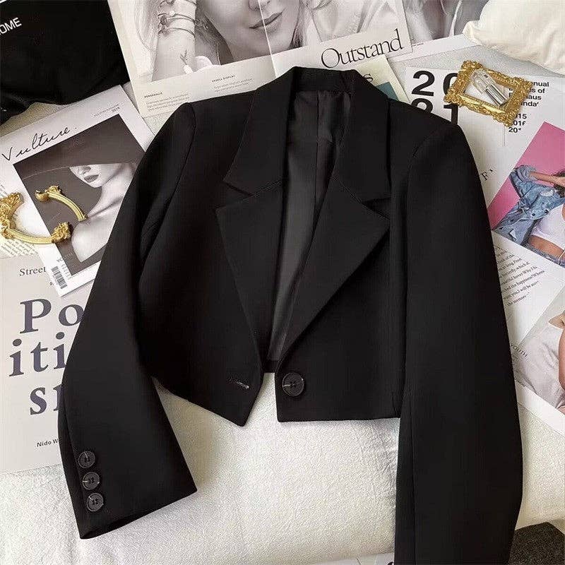 UZ Wholesale Store – Großhandel Blazer – Damen – Kurzer einfarbiger Blazer für kleine Frauen0
