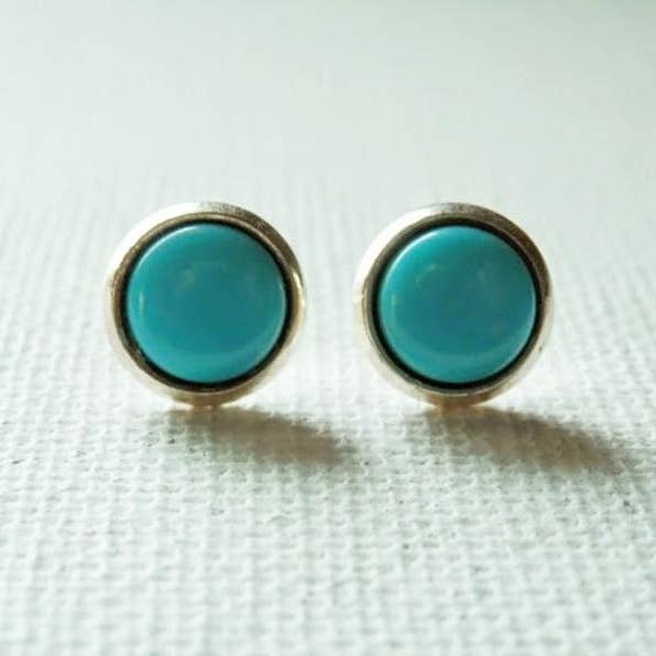 Petits clous Turquoise pour la vente par Holey Moley Accessories