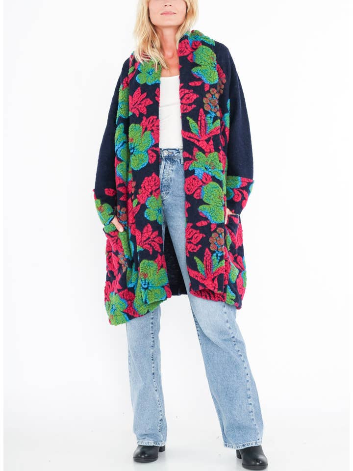 Happy look - Vendita all'ingrosso Cappotto - Donna - Cappotto in lana cotta con ricamo