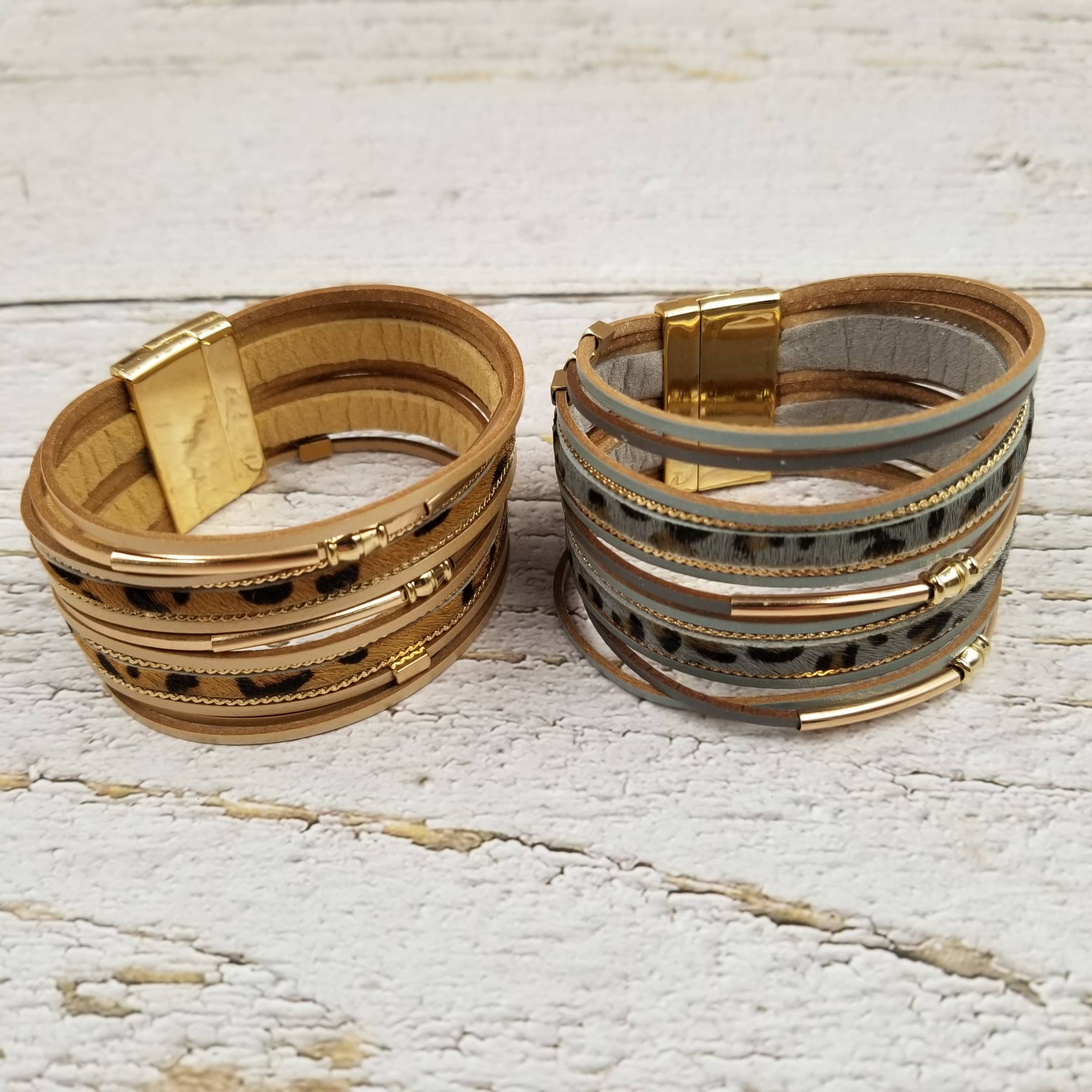 Treasure Wholesale - Vente Bracelet jonc - Bracelet multicouche en cuir à aimant léopard3