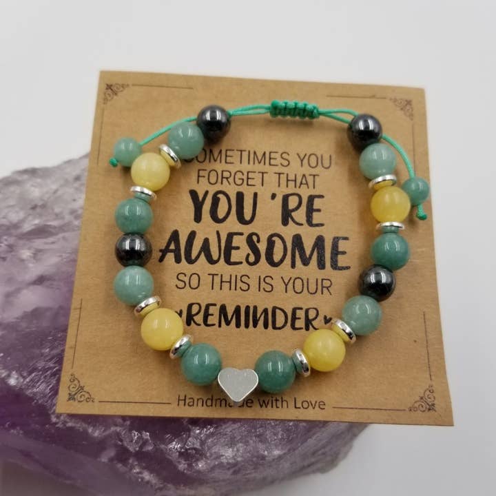 Bracelet de graduation en perles de pierre YOU'RE AWESOME pour la vente par magnolia jewelry
