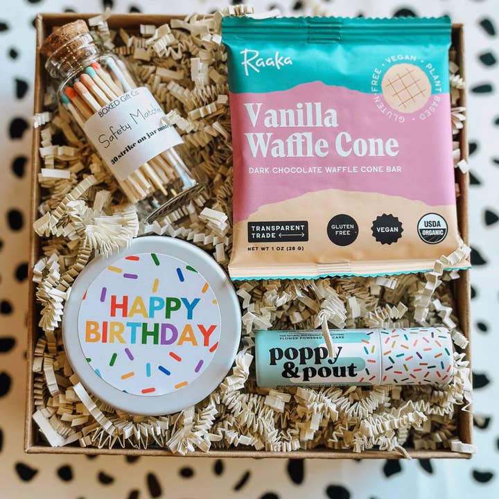 Starks candle co. – Großhandel Reisekerzen – Geburtstagskuchen Duftkerze Happy Birthday Reisedose2