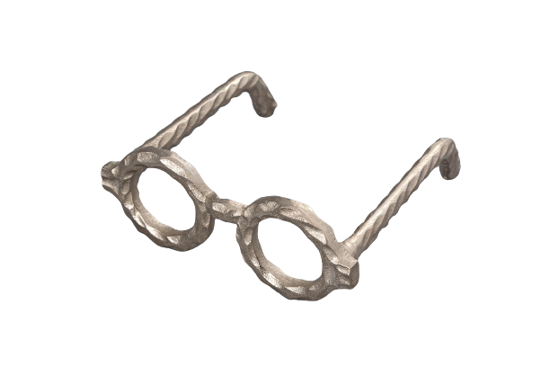 CLASSIC TOUCH DECOR INC. - Venta al por mayor Artículo decorativo de mesa - Gafas decorativas de latón martillado texturizado, 2 colores0