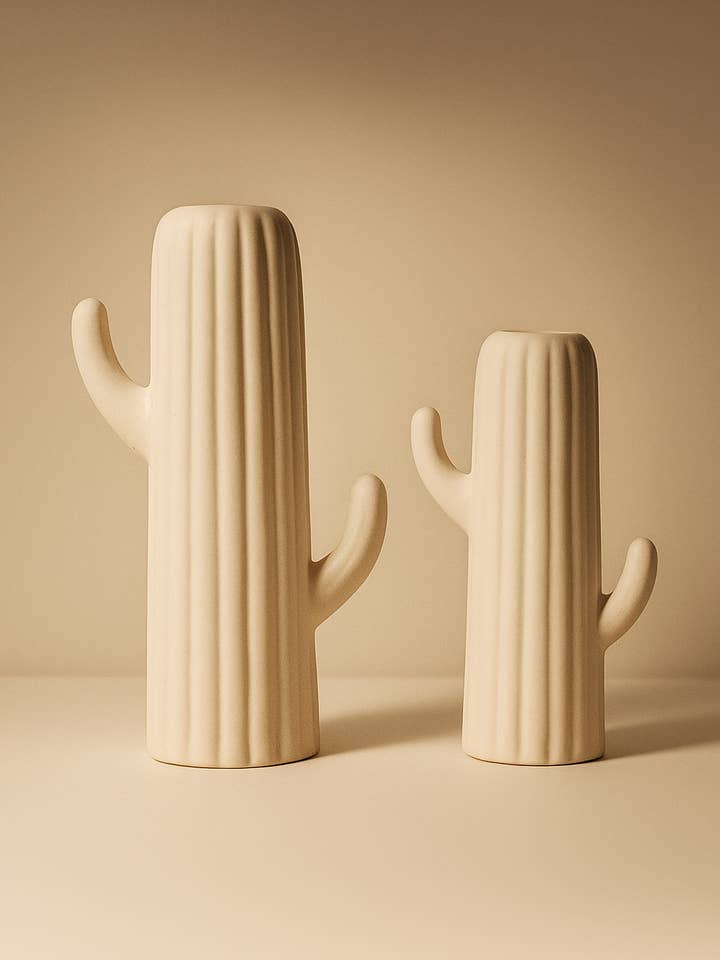Skulptural keramik kaktusdekoration för wholesale av Atolia Designs