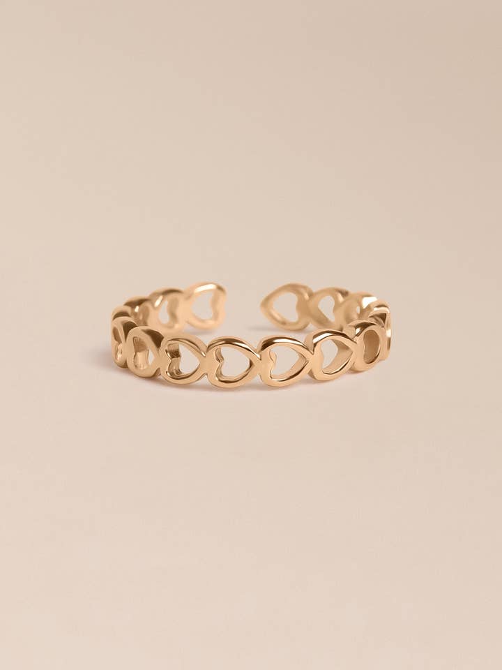 Anello Nouria per la vendita all'ingrosso da parte di Waekura