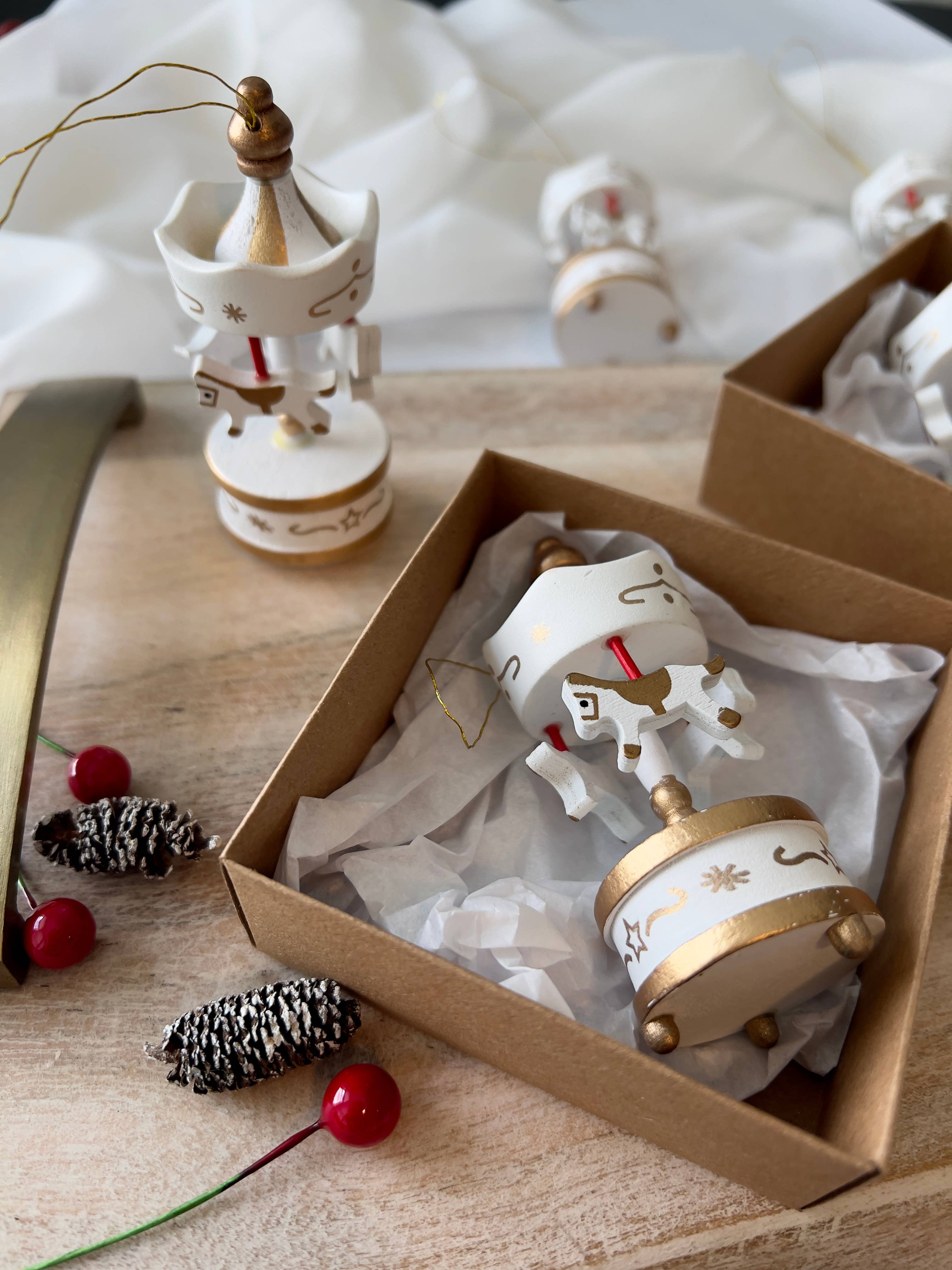 Uniq Favors – wholesale Ornament – Carousel Ornament, Christmas Tree Ornament, New Year Gifts6