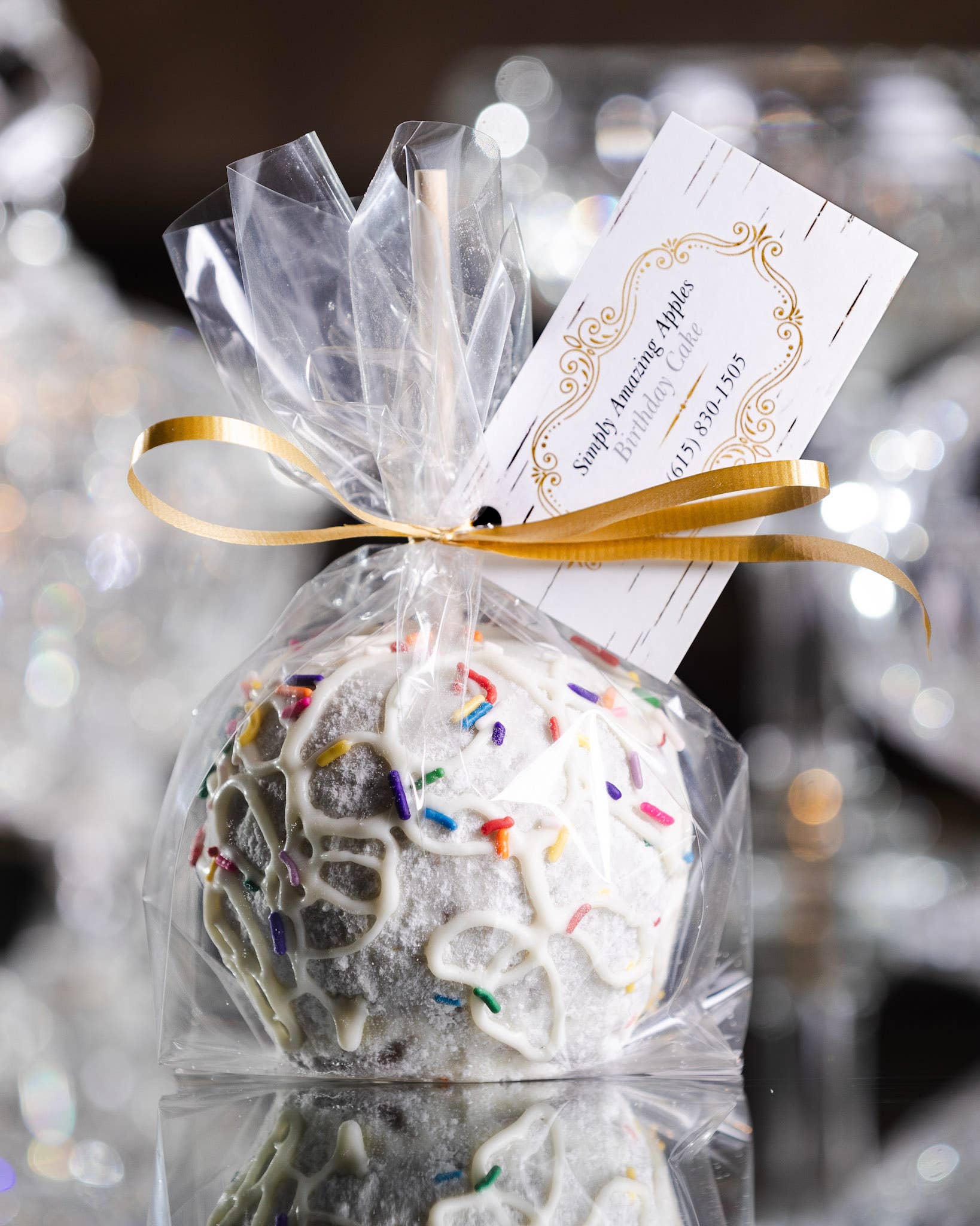 Simply Amazing Apples - Wholesale Chocolate Covered Sweets - Birthday Cake White Chocolate Caramel Apple2