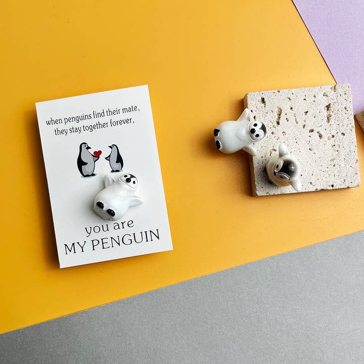 Pocket Hug My Penguin for wholesale by Magia Design