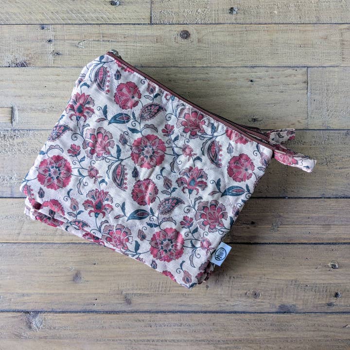 Quilted Sari Pouches: Beige Floral Pattern with Colourful Zipper for wholesale by Shakti.ism